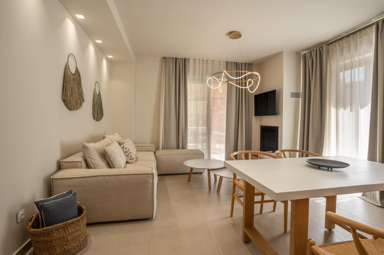 Papadria Villas - Modern Luxury Villas Near Kathisma Beach Tsoukaládhes Buitenkant foto