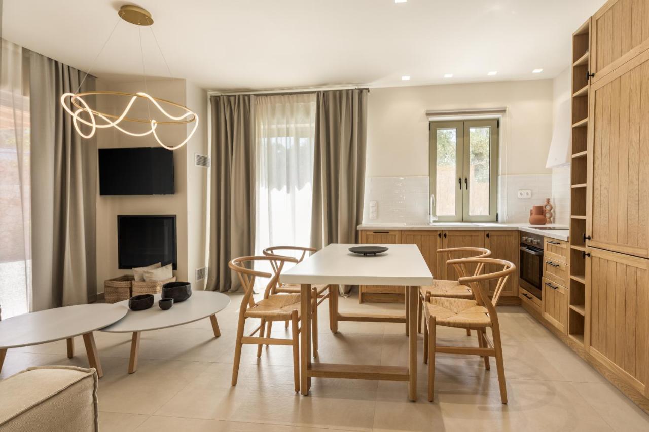 Papadria Villas - Modern Luxury Villas Near Kathisma Beach Tsoukaládhes Buitenkant foto
